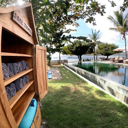 Kokomo Resort Gili Gede Екстер'єр фото