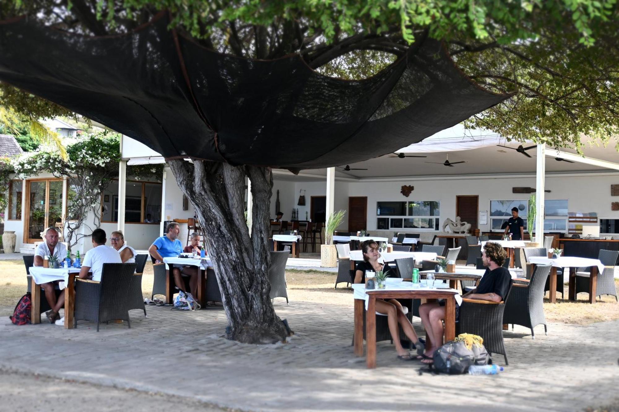 Kokomo Resort Gili Gede Екстер'єр фото