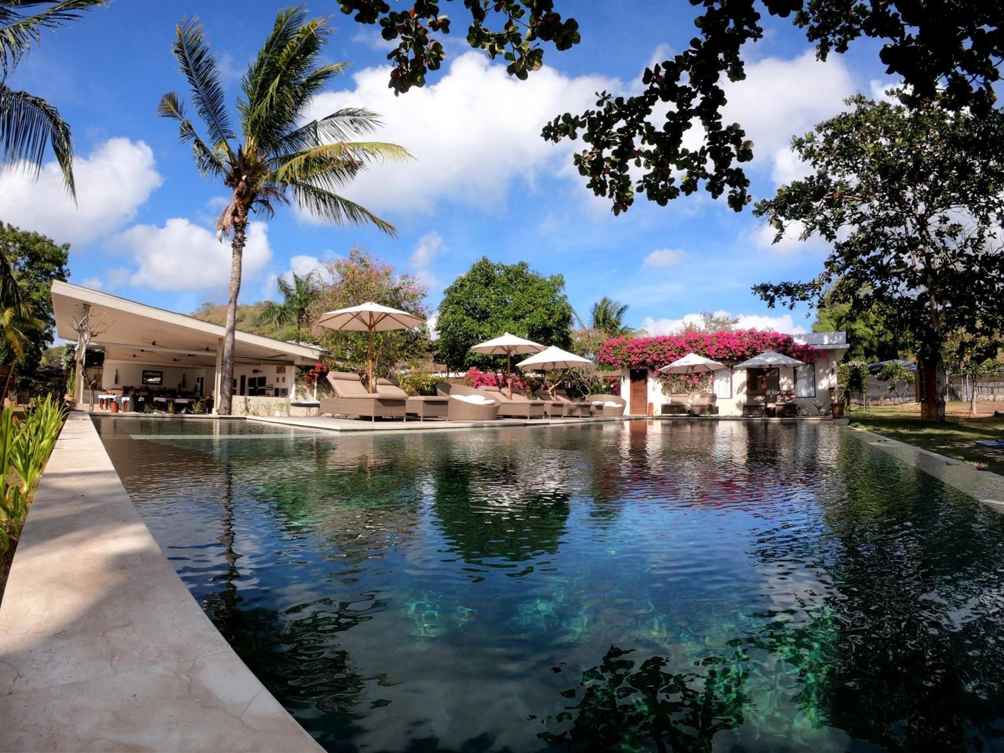 Kokomo Resort Gili Gede Екстер'єр фото