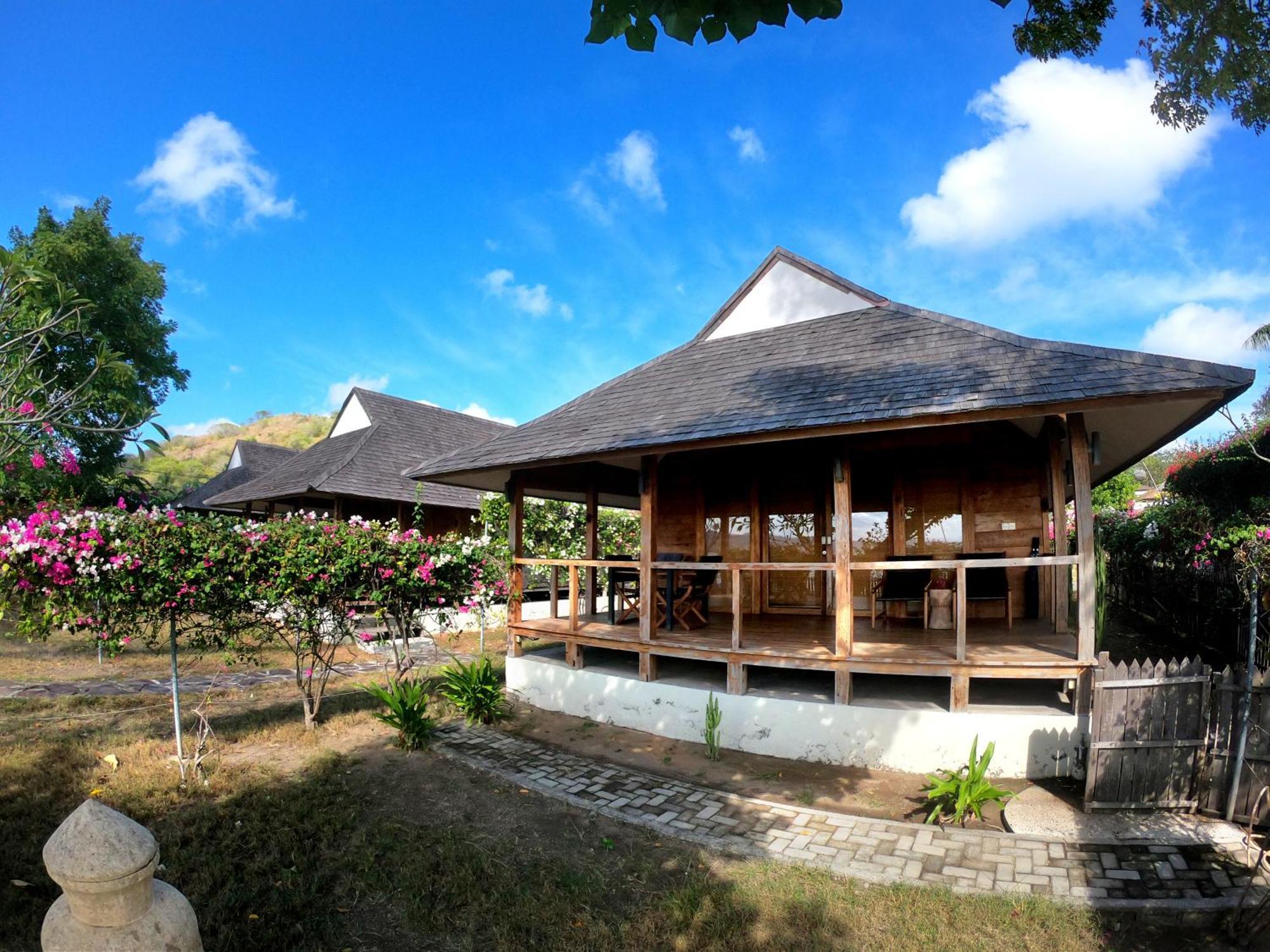 Kokomo Resort Gili Gede Екстер'єр фото